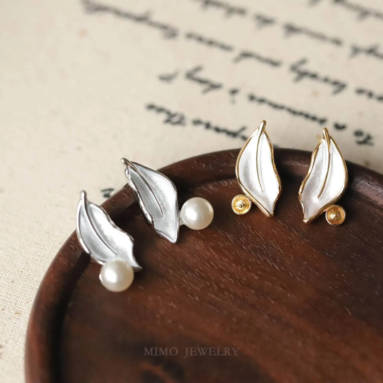Copper Plated Gold Elegant Silver Leaf Empty Support Symmetrical Earring Clip DIY Earrings Making Supplies Jewelry Accessories