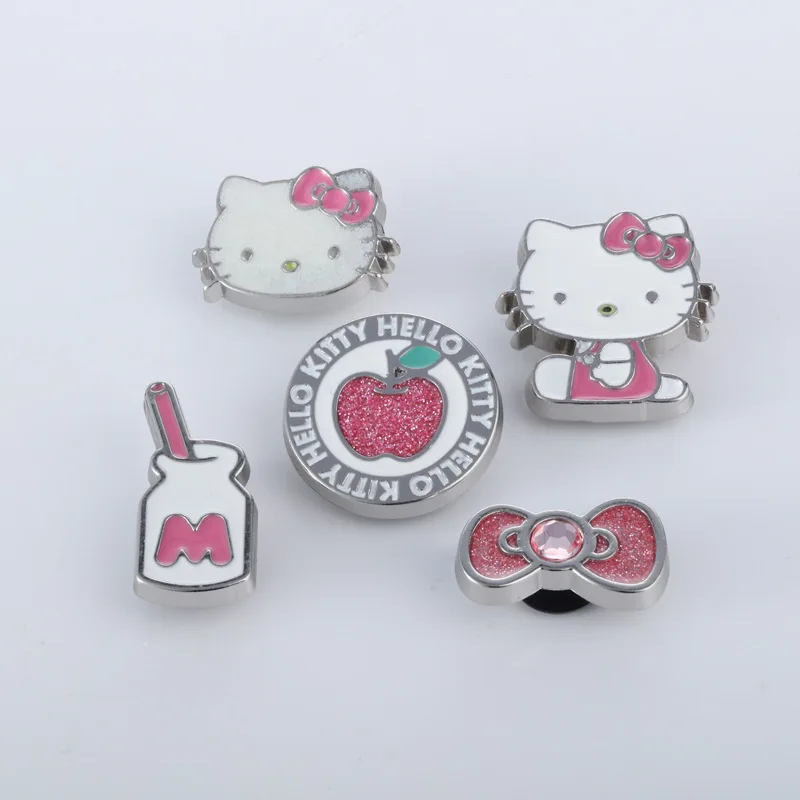 

MINISO Cute Cartoon Metal HelloKitty Charm Shoes Accessories DIY Garden Shoes Sandals Hole Shoes Decoration Festival Party Gifts