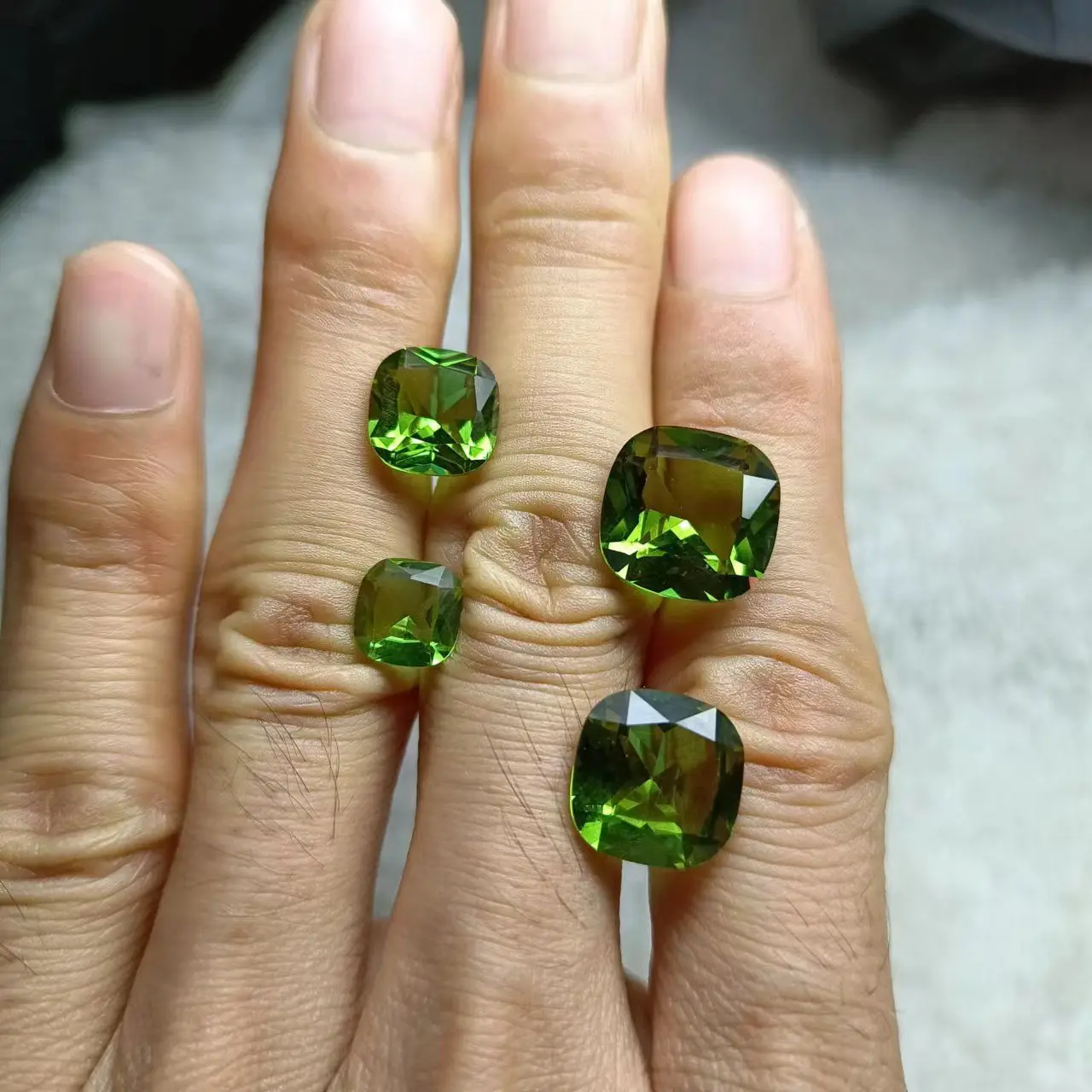 Turkey-stone diaspore color-changing stone Sudan stone ring face jewel square cushion zultanite