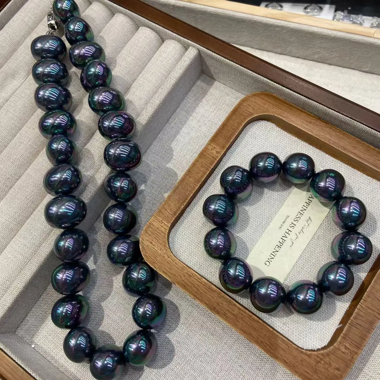 

New Egg Shaped 19M Large Particles Black Shell Bead Necklace Bracelet Two-Piece Set Fashion Women Jewelry Set High-Quality