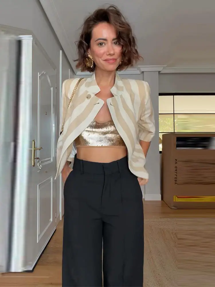 Kurzärmeliger Gestreifter Cropped-Anzugblazer für Damen, Eleganter Stehkragen, Einreihig mit Seitlicher Knopfleiste, Lockerer Mantel, Schicker Damen-Pendler-Oberteil – Detail 9