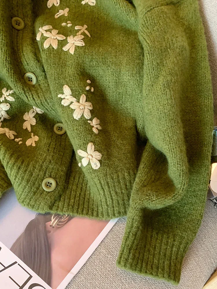 American Vintage Cozy Cardigan Bohemian Flower Embroidery Autumn Winter Prairie Chic Sweater Green Cashmere Top 2000s Aesthetic