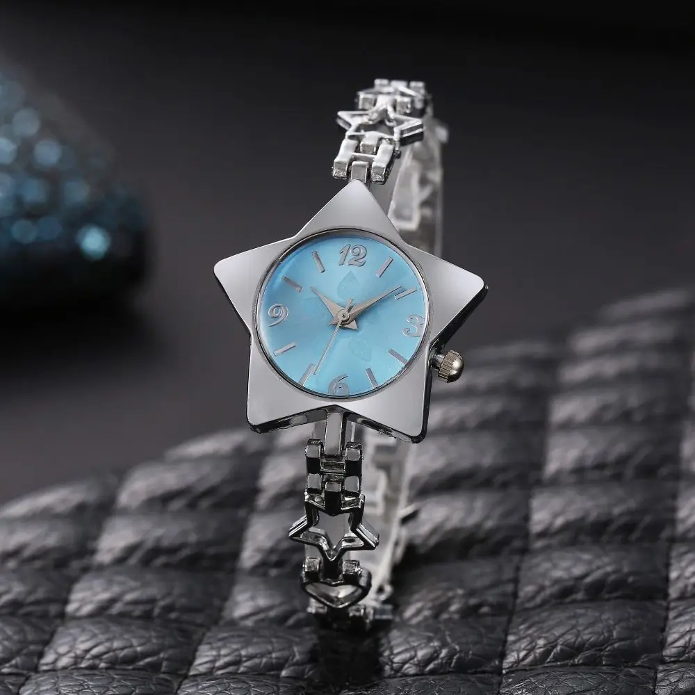 Luxury Zinc Alloy Star Watch Y2k Charm Wristwatch Star Shape Bracelet Gold Silver Simple Chain Watches Woman Ladies