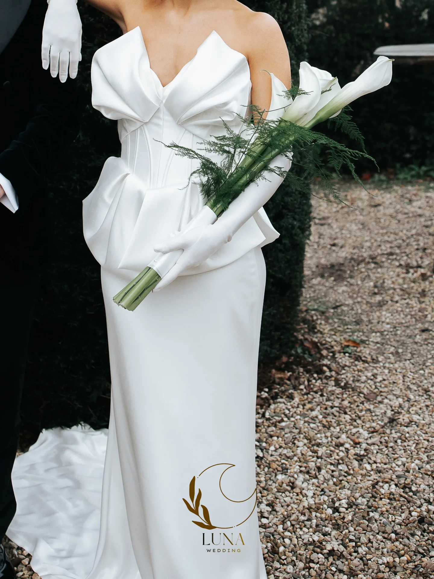 Luna French Modern Wedding Dresses Puff Strapless Straight Bridal Gowns Street Photography Robe De Mariée Customized Engagement
