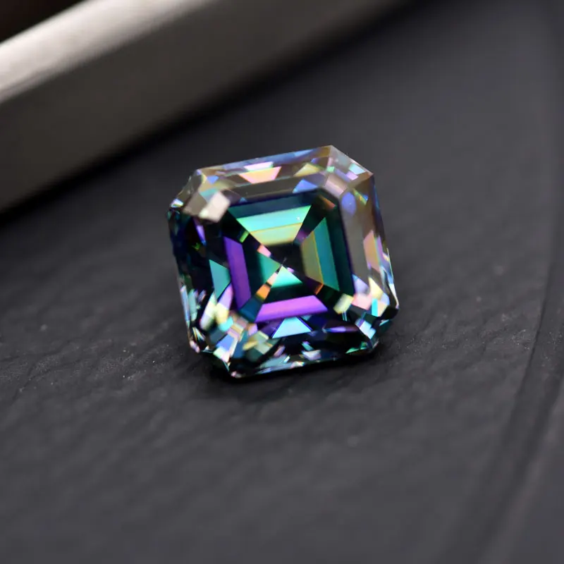 Moissanit VVS1 Quadratische Form Asscher-Schliff Regenbogengrüne Farbe Zertifizierter Künstlicher Edelstein – Detail 2
