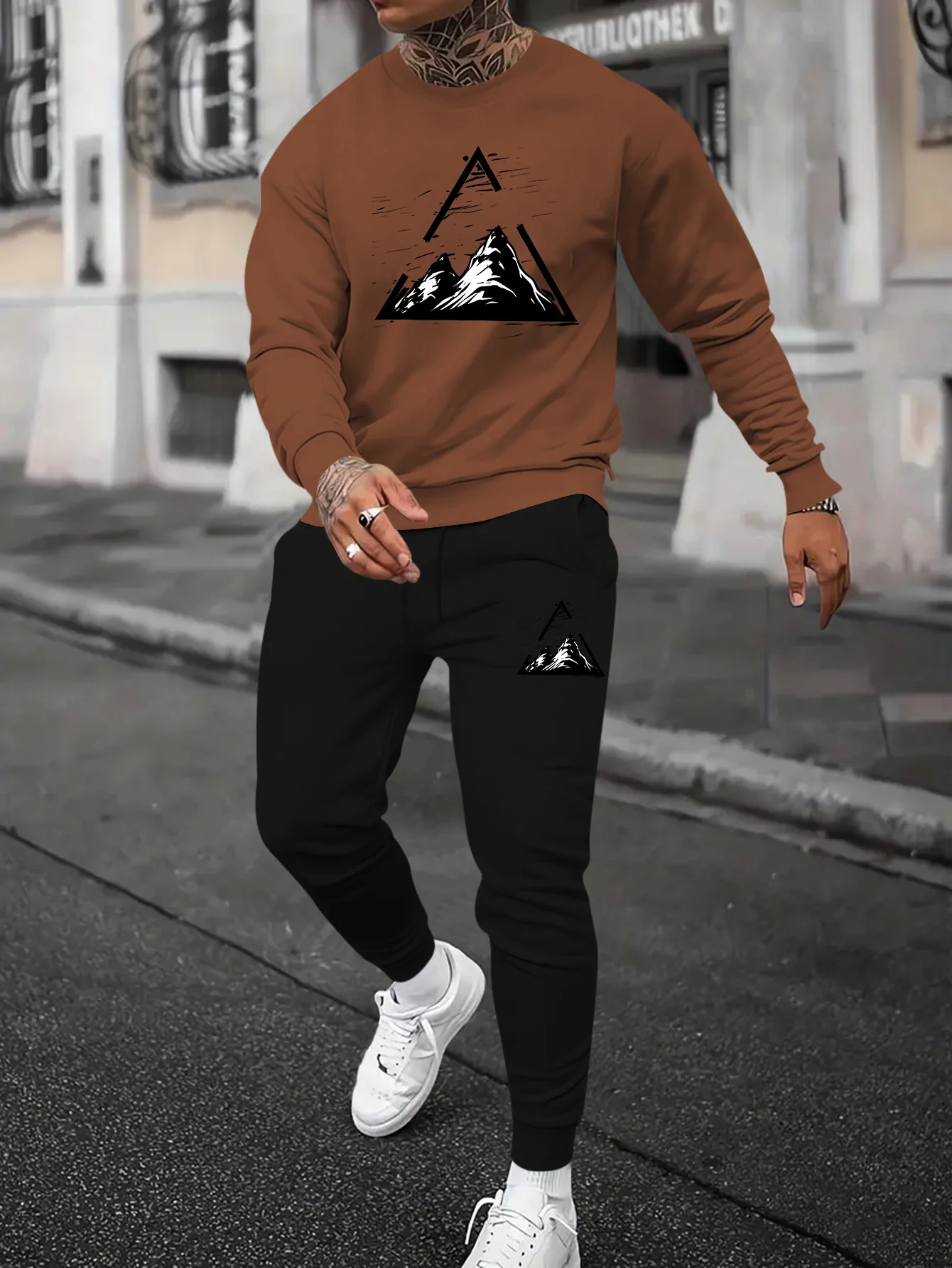 

Autumn and Winter Long Sleeved Set Men Sports Set Triangular Mountain Print Pattern Men Fashion Long Sleeved Set Quick Drying