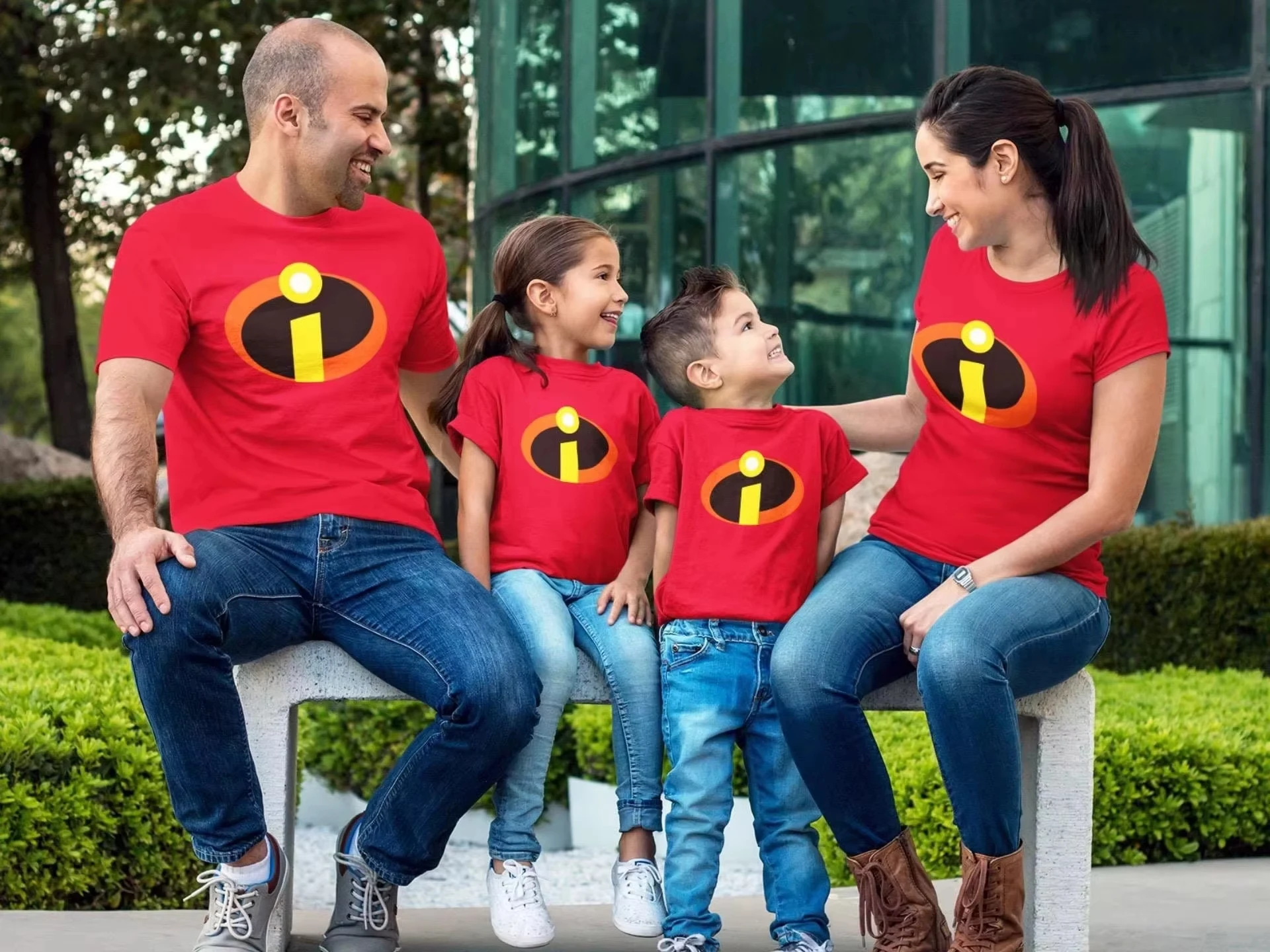 Kids Toys Logo - Koszulka Hot Toys 2026 Summer Incredibles