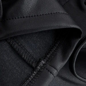 Qnqo váy cho phụ nữ y2K thời trang ren lên đến da của plutonium váy đen 2024 Phong cách mới Hàn Quốc Pocket hip Pocket Mini Village nữ 8 Bán hàng chính Gode Váy với túi - №2