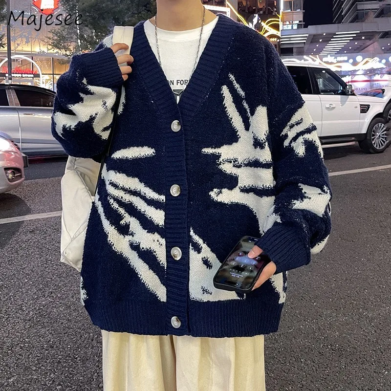 

Vintage Print Cardigans for Men Autumn Winter Knitwear Loose High Street Hip Hop Outwears Long Sleeve Sweaters Ulzzang All-match