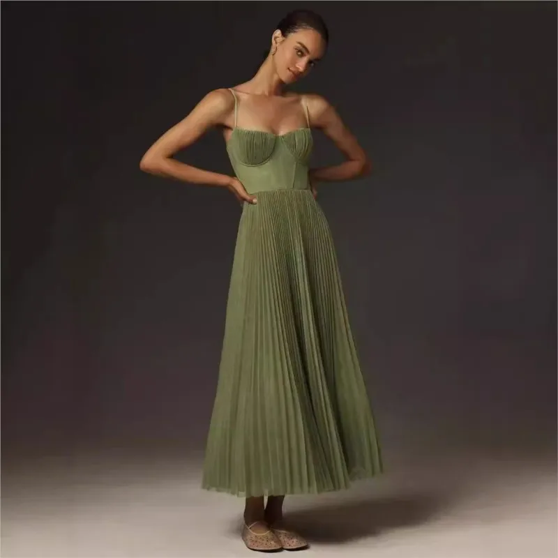 

New Summer green Pleated Dress Women Sexy Strapless Hollow A-Line Long Dresses Casual Sleeveless Backless Zip Sling Dress robe