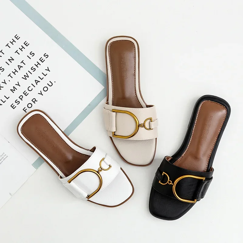 2025 Summer New Fashionable Women's Cool Slippers Versatile External Wear Metal Straw Casual Flat Shoes