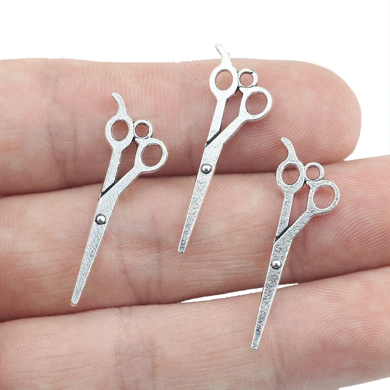 30pcs/lot 13*30mm Alloy Antique Silver Color Hair Scissor Tool Charms Pendant Accessory For DIY Jewelry Making