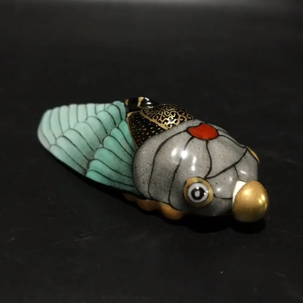 

Exquisite china Enamel Porcelain handmade carved Gold cicada statue Snuff Bottle