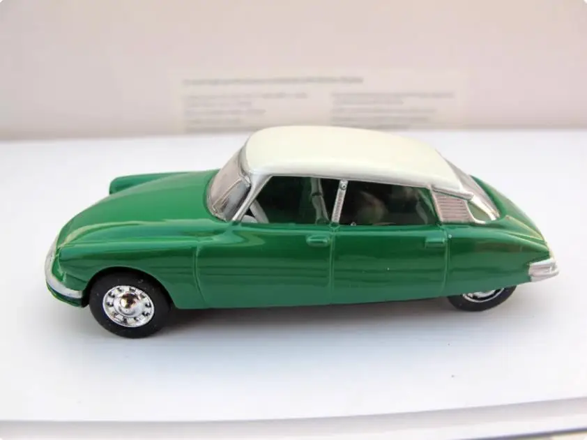 1/60 nova chegada preço especial diecast metal francês clássico vintage modelo de carro móveis exibição coleção brinquedos para crianças