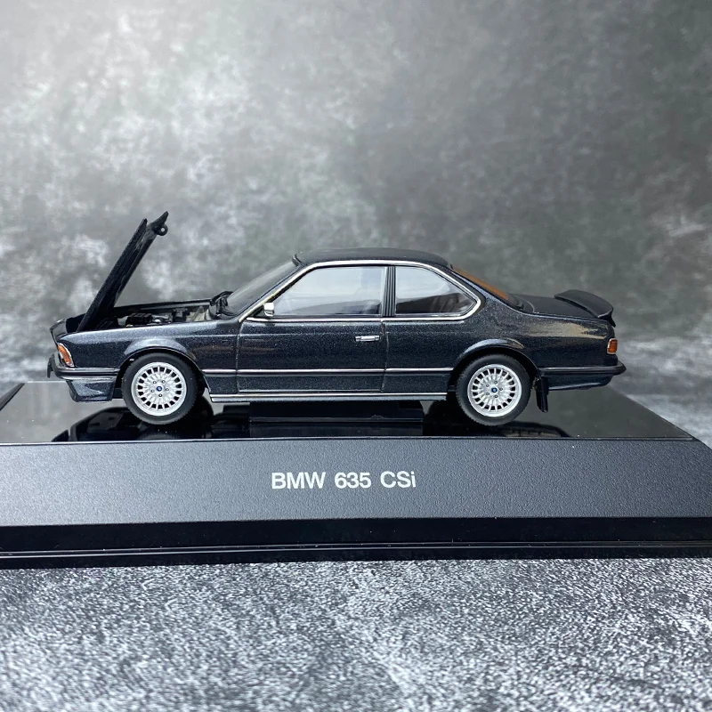 1/43 BMW M635CSi diecast alloy simulation static car model, children\'s collection of decorative toys, holiday gifts for children