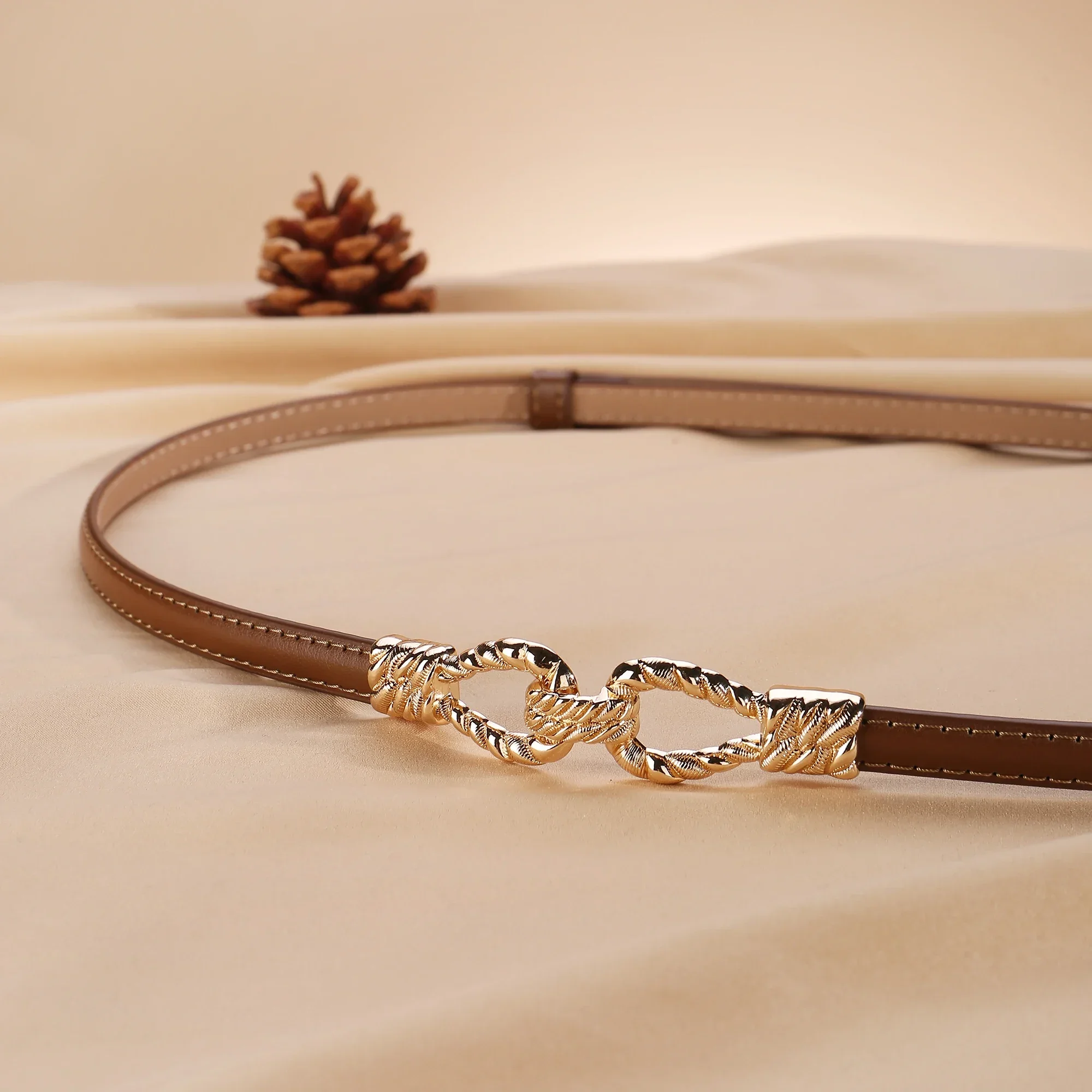 

Женский узкий ремень, регулируемый тонкий пояс из натуральной кожи для женщин с пряжкой из золотого сплава для джинсов и платьев