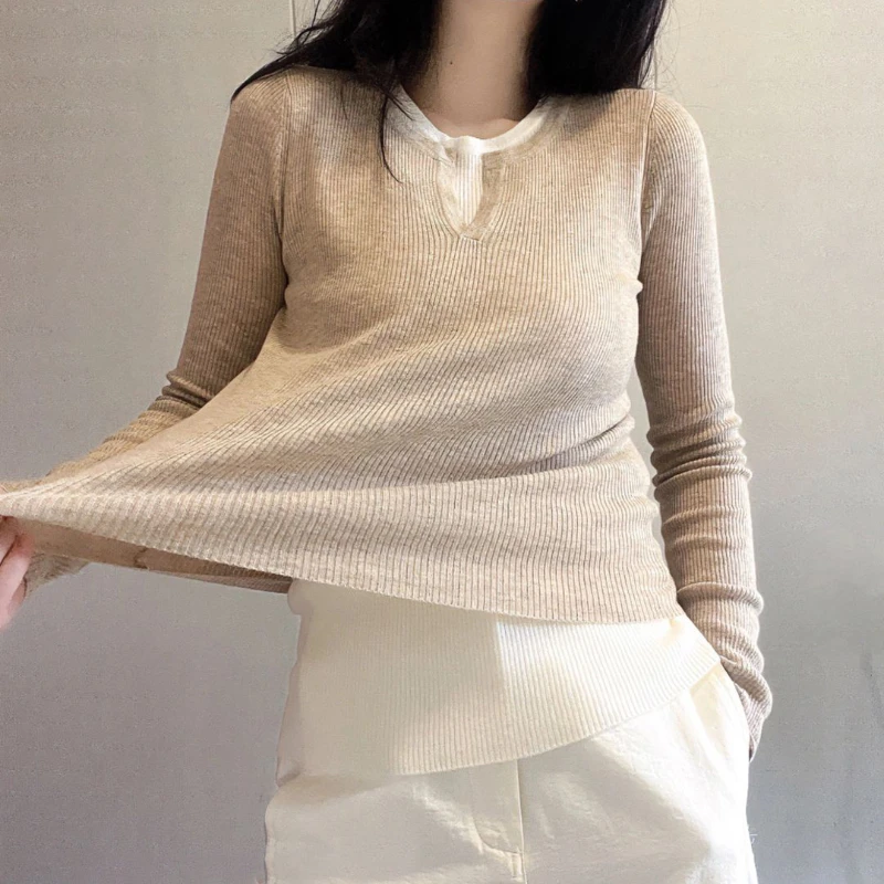 2023 Autumn/Winter New In V-Neck Wool-Blend Women Sweater Layered Knit Pullover Solid Color Basics Two Pieces Style Tops