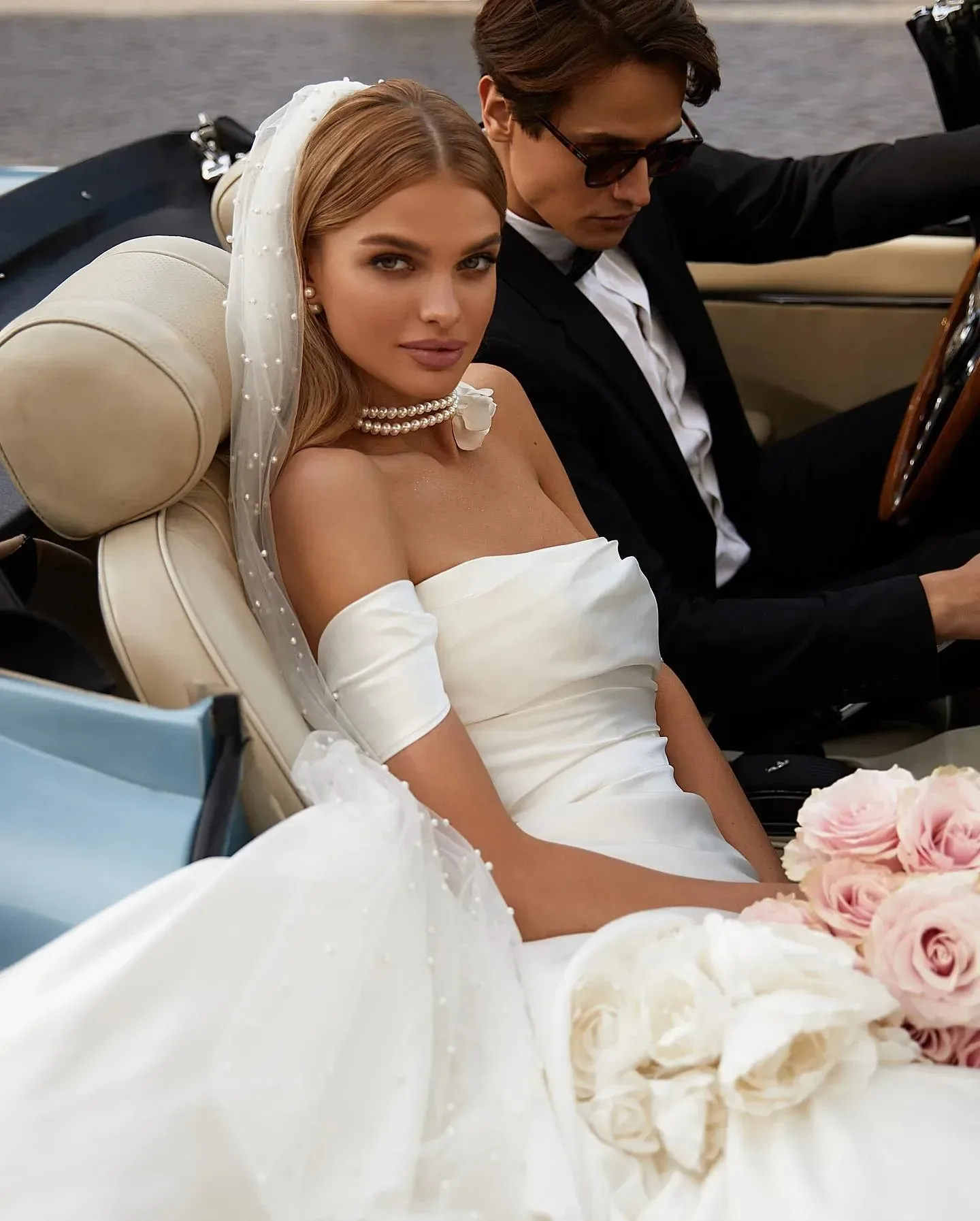 Customized 2026 New Elegant Wedding Dress A-Line Satin Off Shoulder Floor-Length Princess Dress Plus Size Formal Occasion