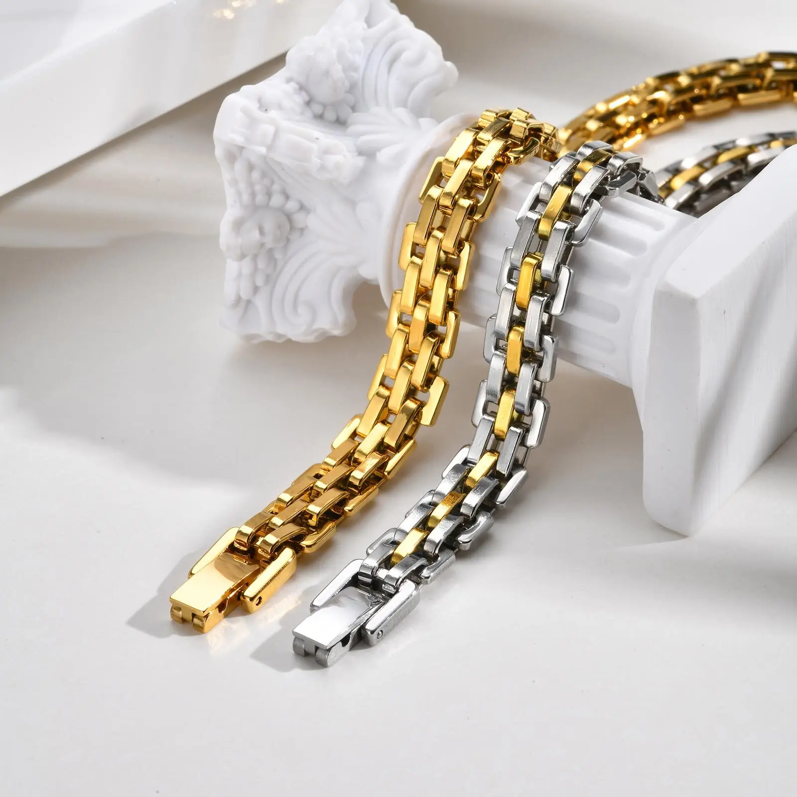 

Vnox Charms Strap Chain Bracelets for Men Women, Gold Silver Color Stainless Steel Link Wristband,19cm Length Chain Jewelry Gift