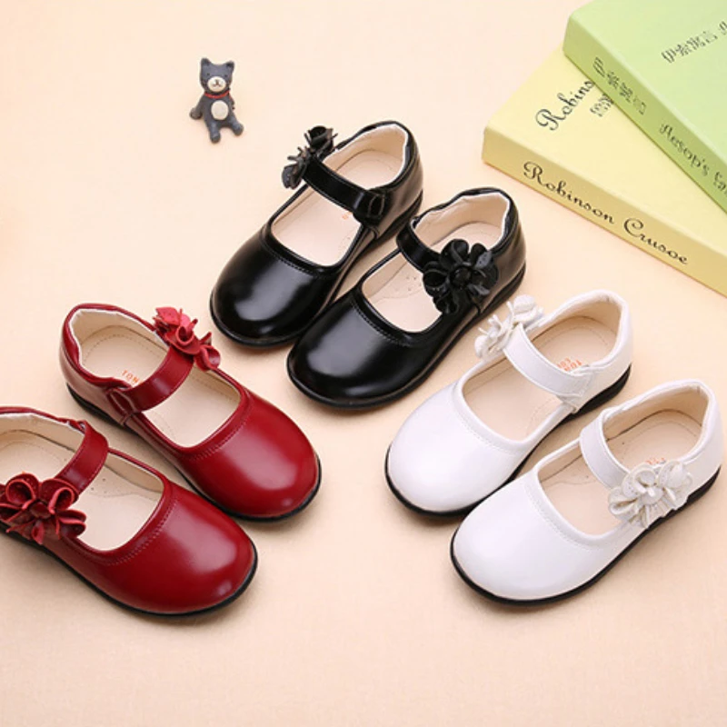 Fashion Girls Shoe Versatile Comfort Leather Shoes New Casual Princess Shoes Soft Soled Non Slip Sandals Middle-aged Kid Loafers