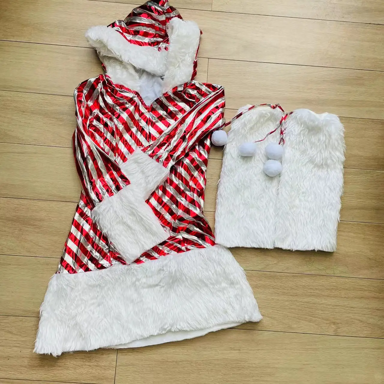 Costumes de Père Noël à Manches sulfet Col en V pour Femme, Robes Rouges et Blanches, Sangle de Pieds, Sexy, Halloween, Noël, Cos, Ensemble de 2 Pièces