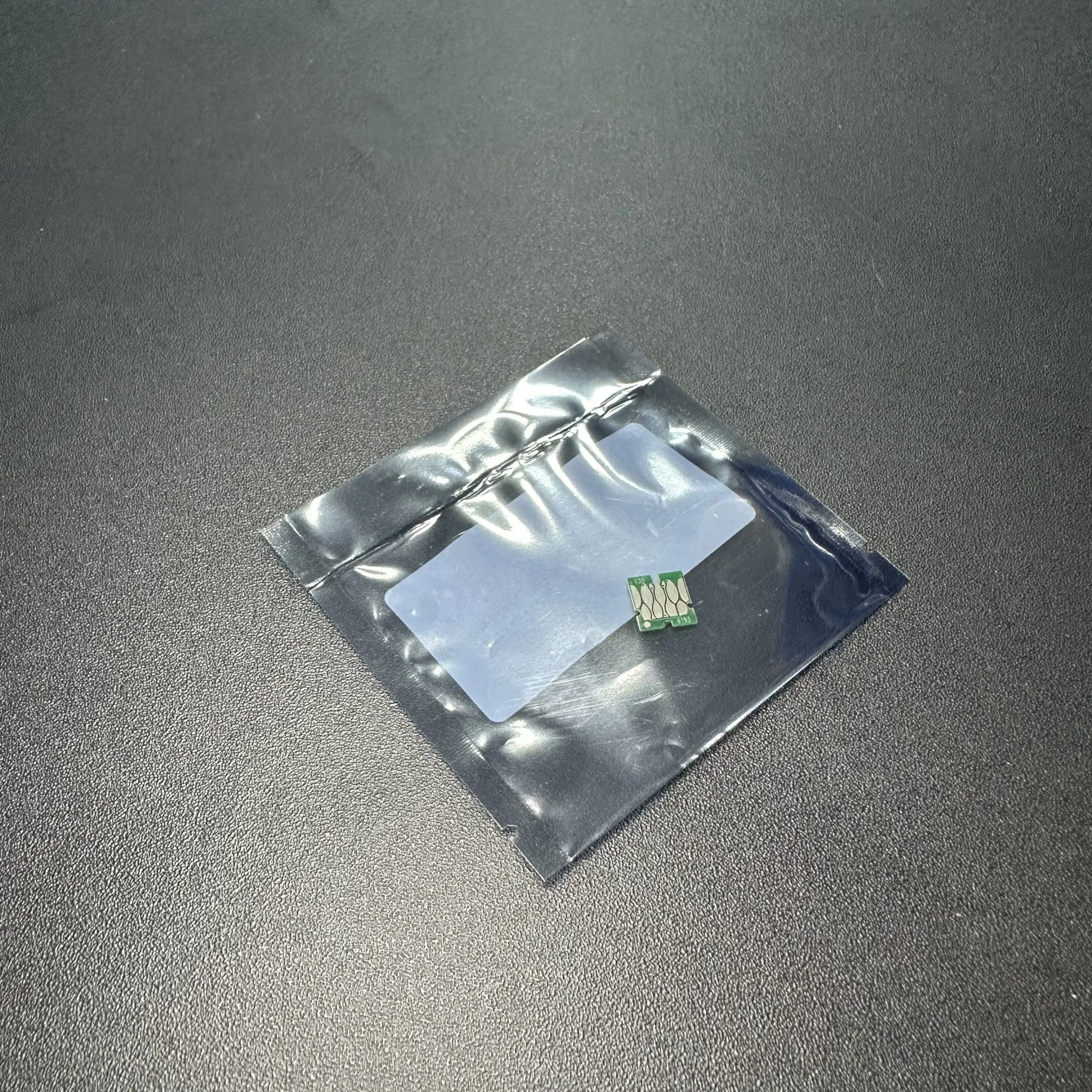 

T6193 T619300 Чип резервуара для обслуживания для Epson T3000 T3200 T5200 T7200 T3270 T5270 F6000 F6070 P10000 Чипы резервуара для отработанных чернил