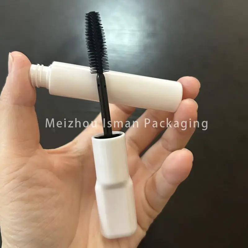 50Pcs Flat Green White Black Pink 10ml Mascara Brush Container Tubes Refillable Eyelash Serum Bottle With Silicone Brush