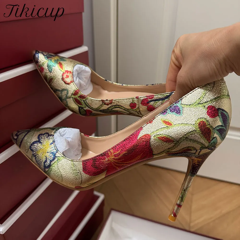 

Tikicup Элегантные туфли-лодочки без шнуровки с золотой вышивкой и цветочным принтом на шпильке с острым носком, вечерние вечерние модельные туфли на очень высоком каблуке 12 см