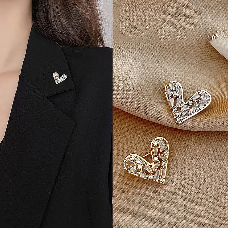 Fashion Rhinestone Love Heart Brooches for Women Party Garments Jewelry Accessories Gifts