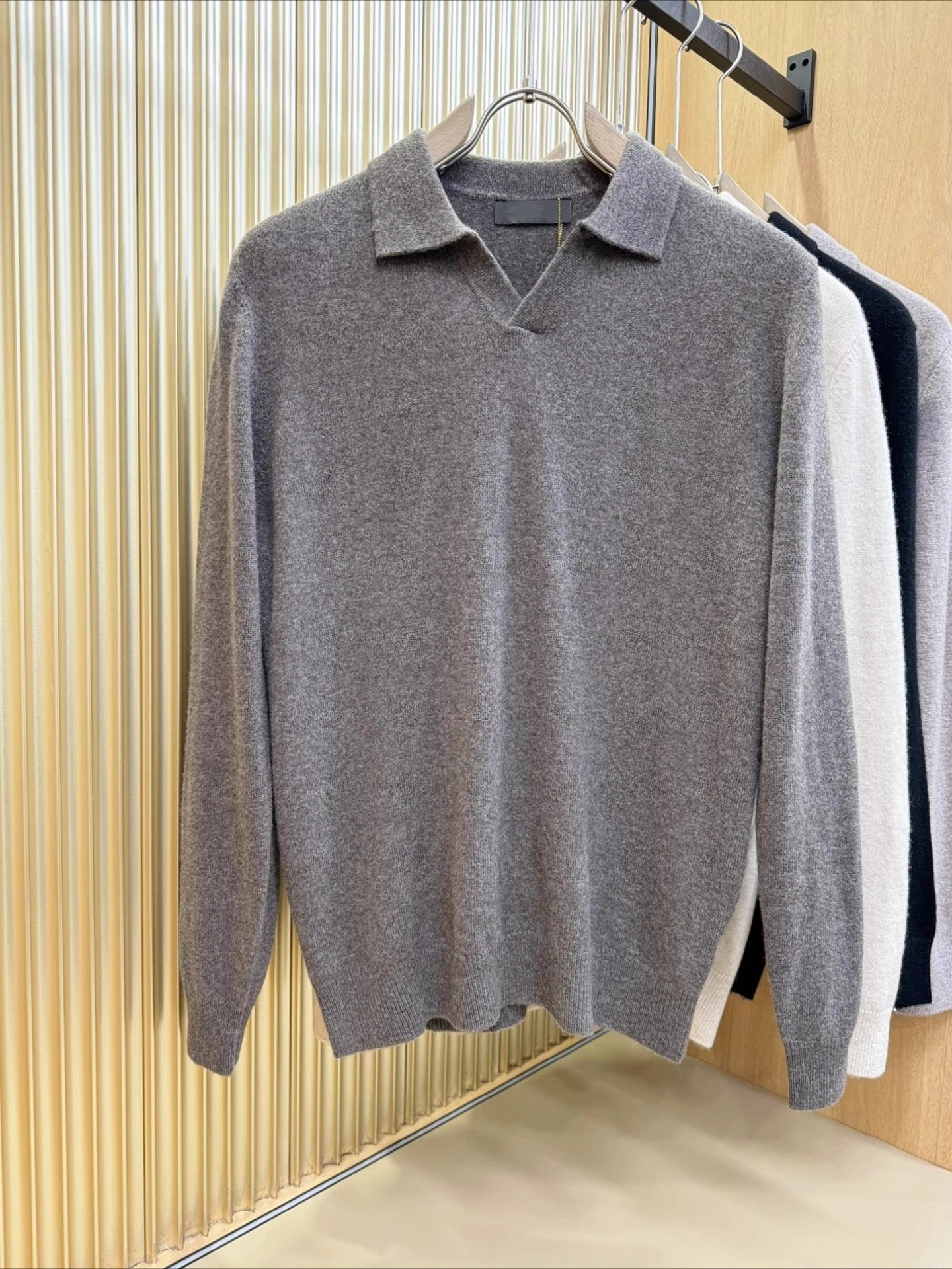 

LP Italian Casual Cardigan Men's Old Money Sweater Cuban Neck Knitted Sweater