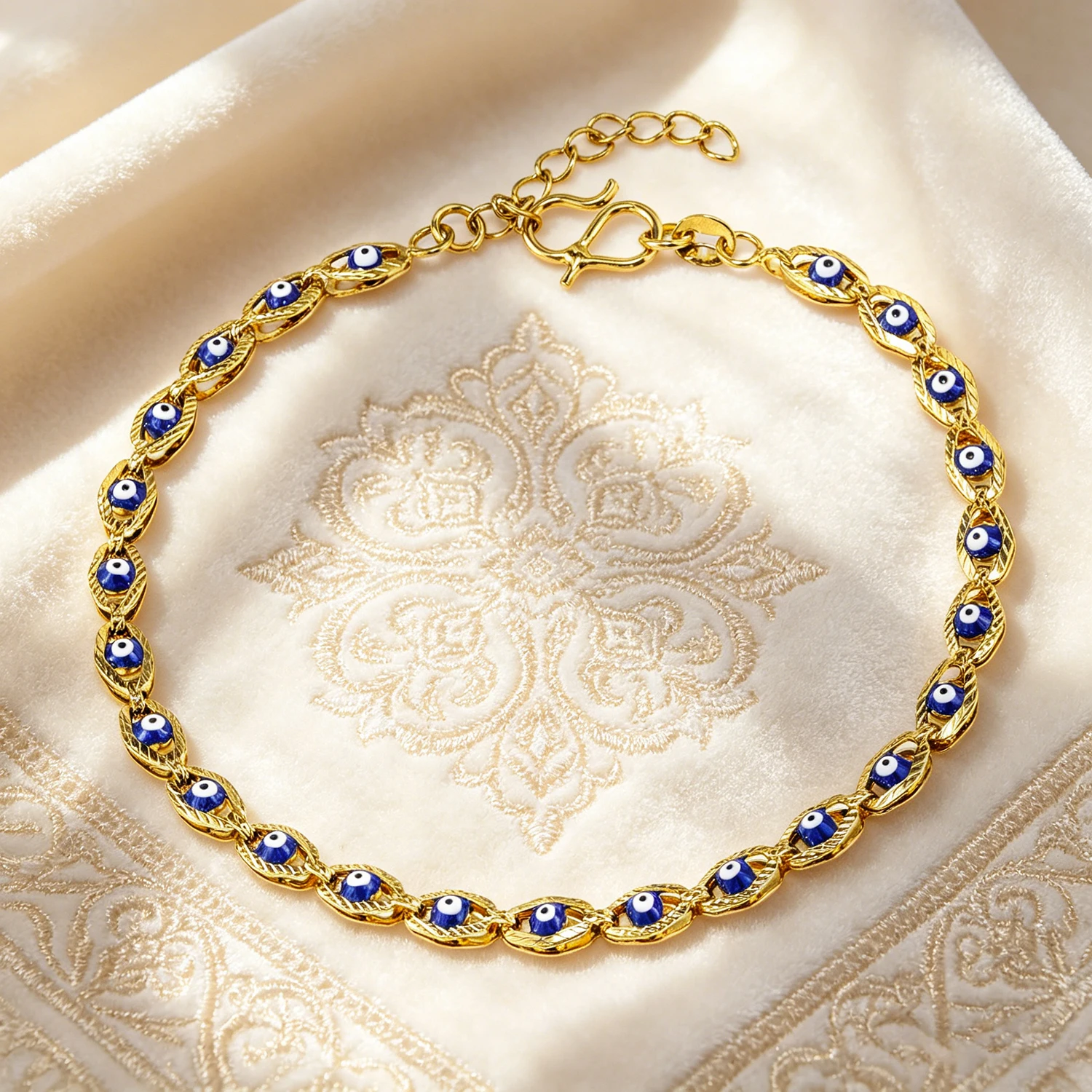 Luxury Evil Eye Statement Bracelet,Vintage Beaded Chain Protective Amulet Jewelry for Party Wedding Trendy Lucky Gift for Her