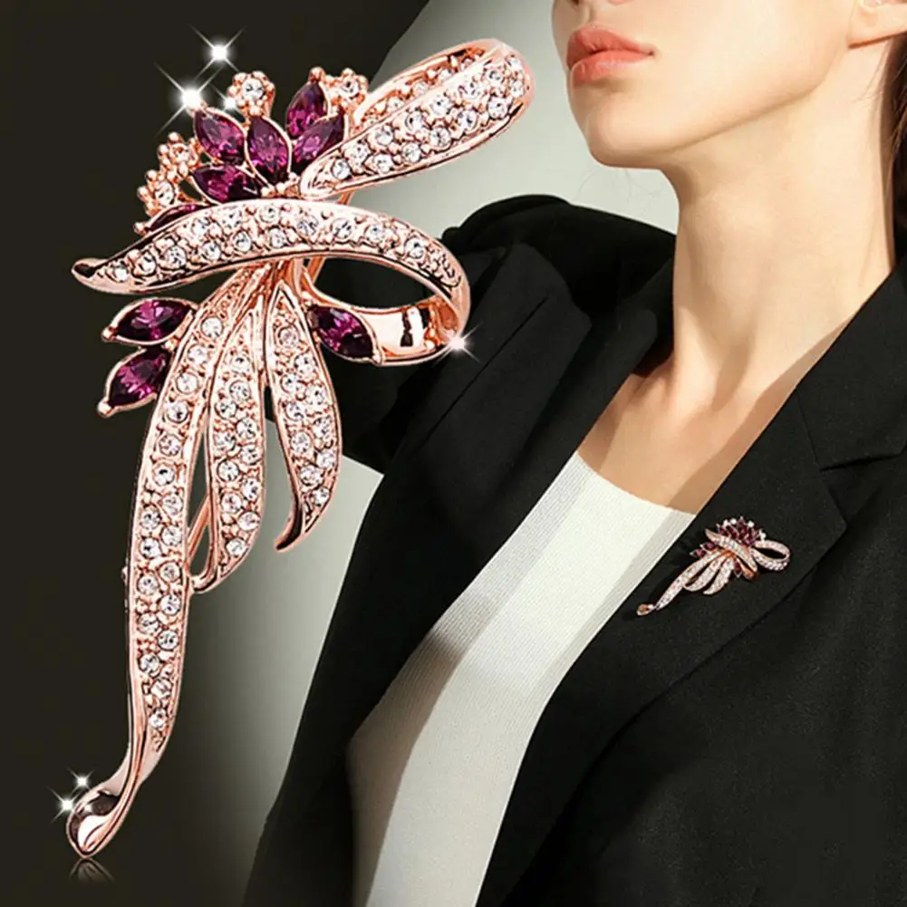 Popular Lapel Brooch Bauhinia Women Brooch Sturdy Delicate Charming Lady Brooch  Decoration