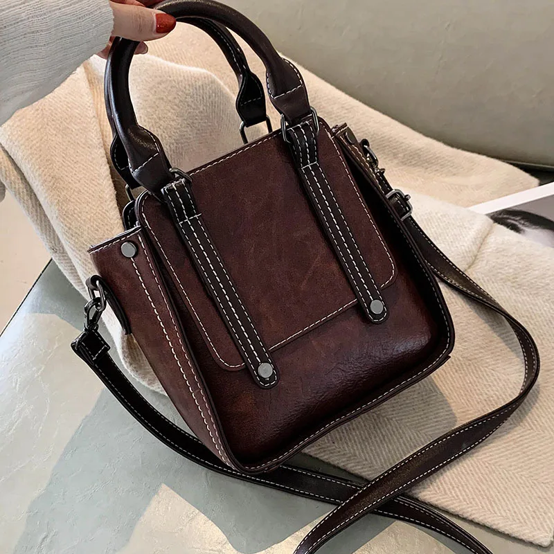 

Vintage Women Handbag 2022 Autumn New Large Capacity All-match Bucket Shoulder Bags Texture Pu Crossbody Bag Casual Totes