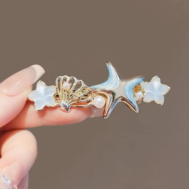 Charming Enamel Pearl Duckbill Hair Accessories Sweet and Fresh Blue Mermaid Tail Hair Clip with Alloy Duckbill Clip for Girls