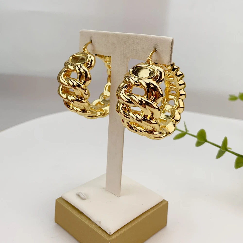 Yuminglai Fashion Luxury Dubai Jewelry Accessories Superior Quality Goldplated Earrings for Women FHK24473