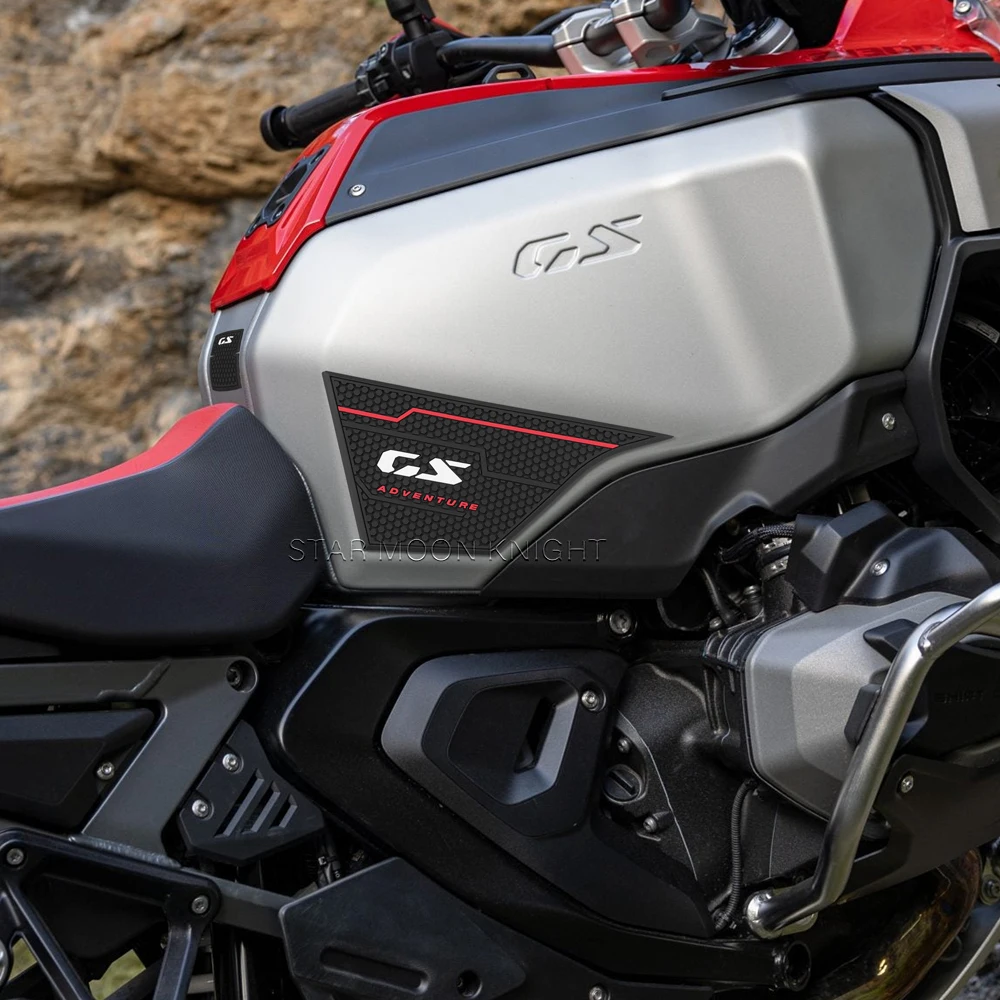 Рисунок 4 - Мотоциклетная накладка на бак R