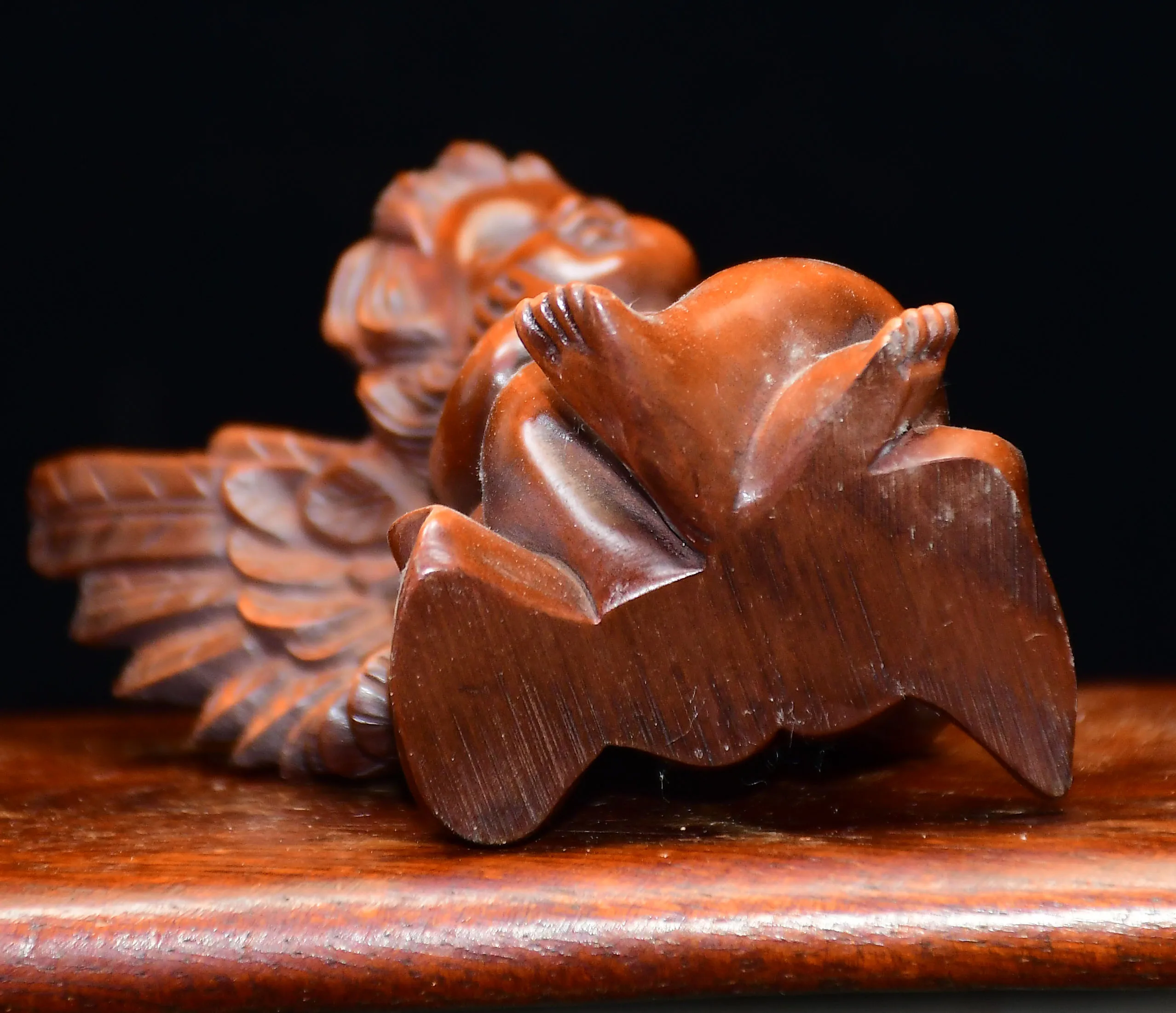Old Boxwood Angel beauty Cupid Childlike Delight Wenfang screen Office Ornaments Town House Exorcism