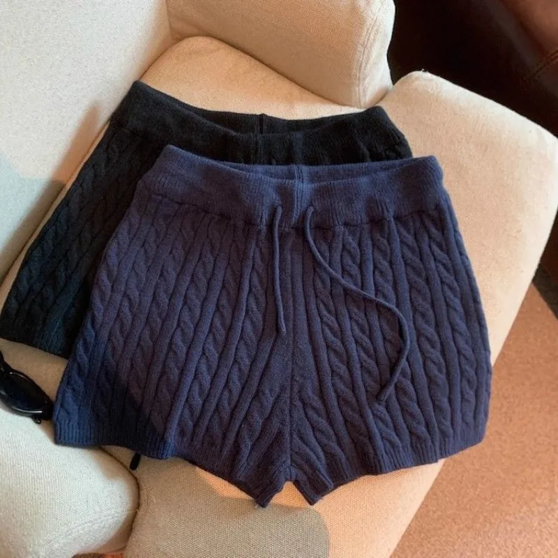 Vintage Twists Knitwear Shorts for Women Casual Outerwear Short Pants 2026 Spring Elastic Drawstring Bottoms Streetwear Pants