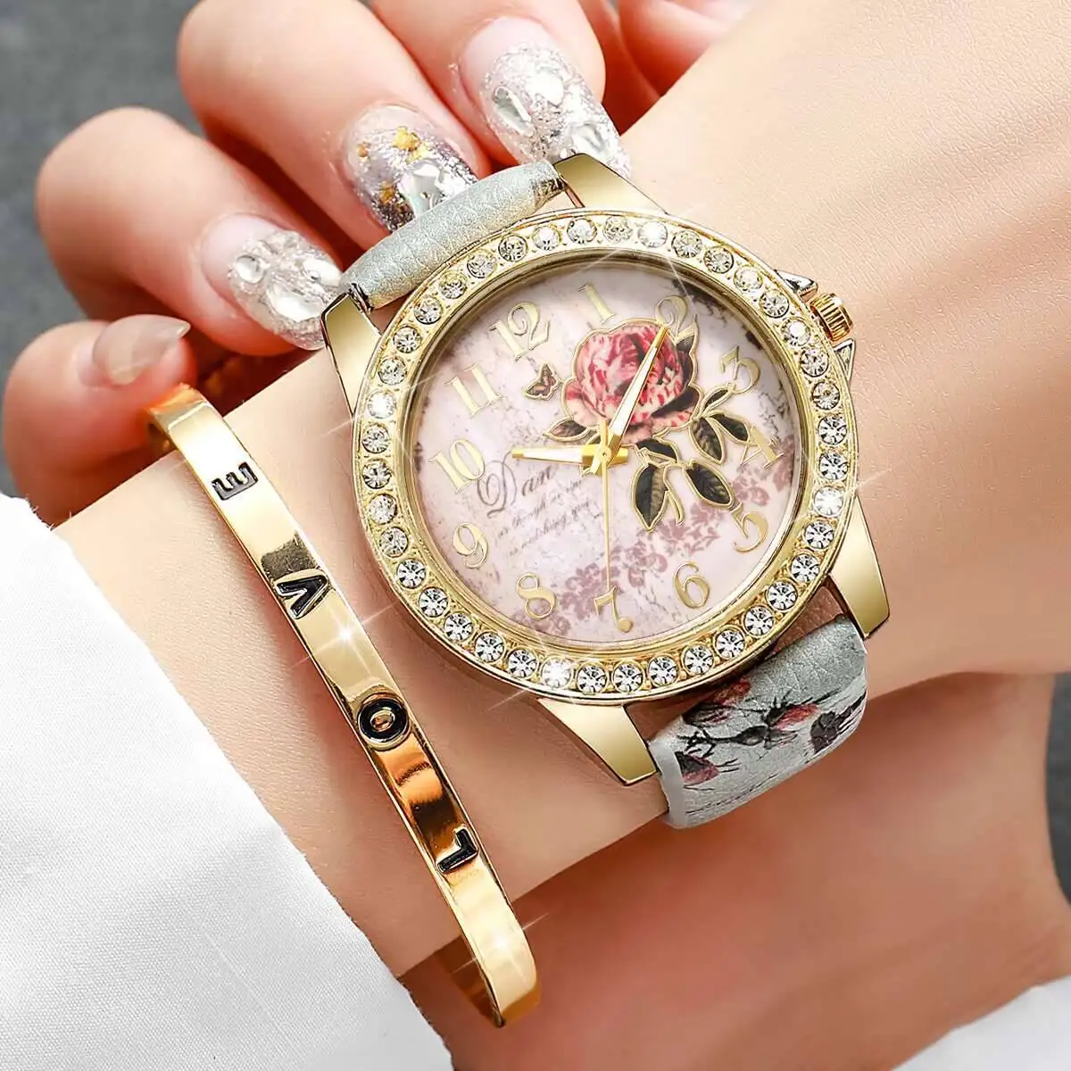 2PCS/Set Fashion Flowers Dial Women Watches Ladies Leather Strap Quartz Watch Bracelet Set Reloj Mujer（Without Box）
