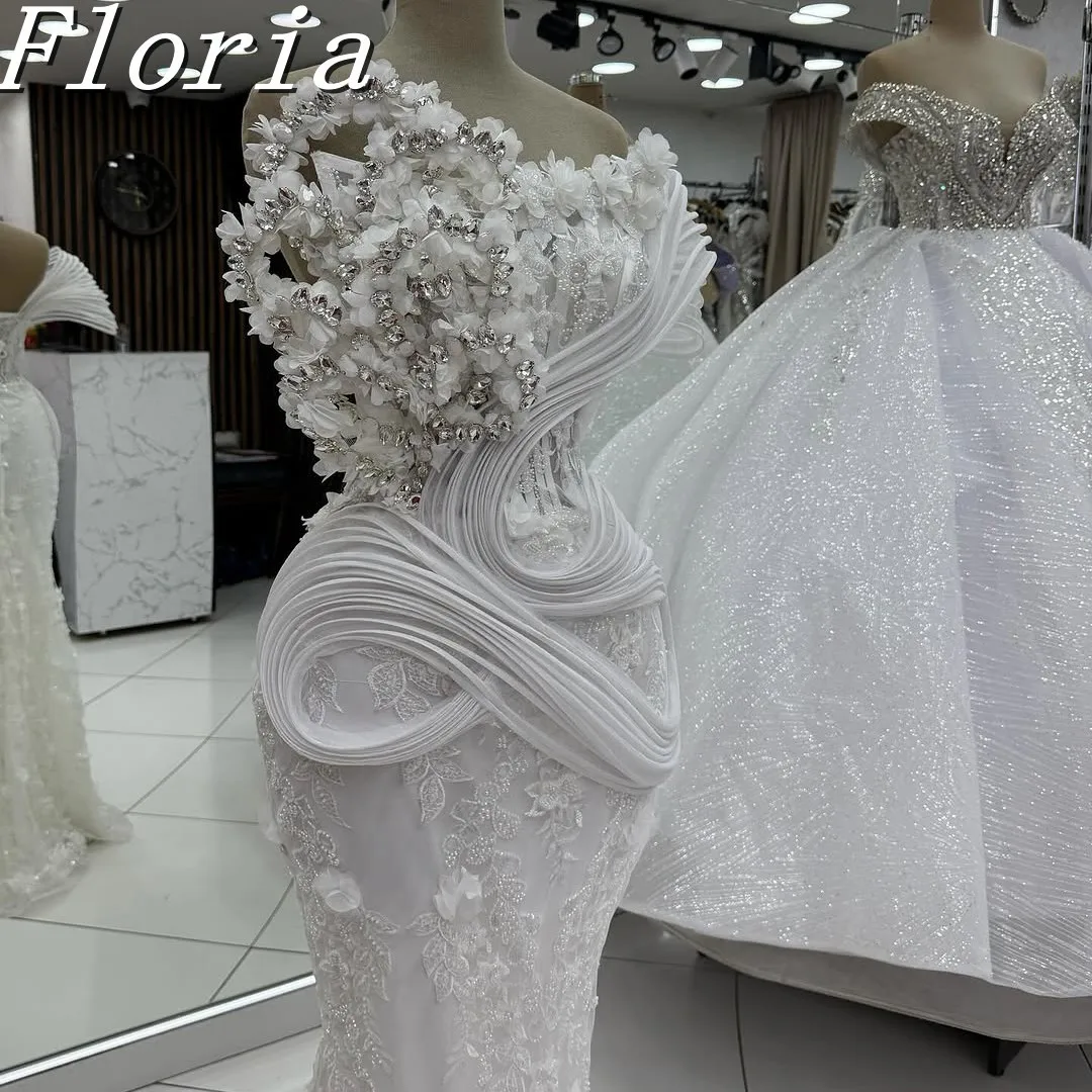 

Customized Luxury 3D Flower Arabic Dubai Beaded Off Shoulder Evening Dress Asymmetry Crystal Sleeveless Wedding Party Dress