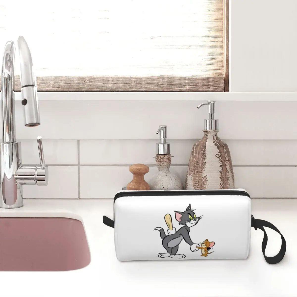 Tom And Jerry Movie Cat And Mouse Cosmetic Bag Women Makeup Bags Travel Waterproof Toiletry Bag Organizer Merch