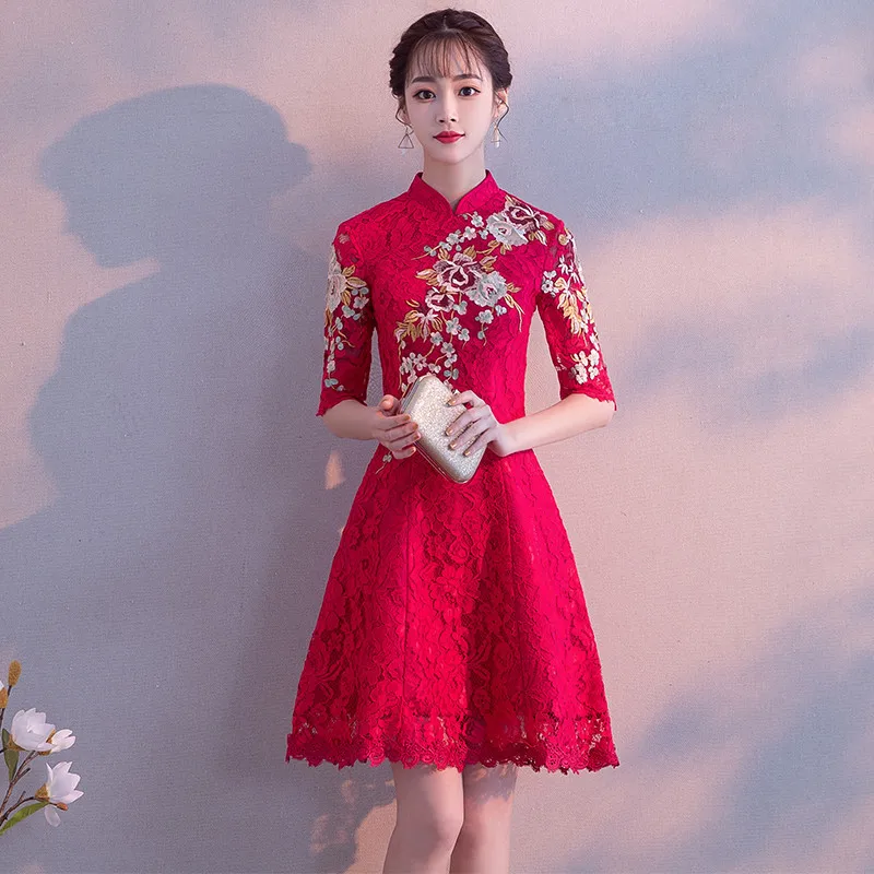 

Burgundy Novelty Lady Embroidery Flower Chinese Lace Dresses Elegant Mandarin Collar Qipao Short Skirt A-Line Wedding Party Gown