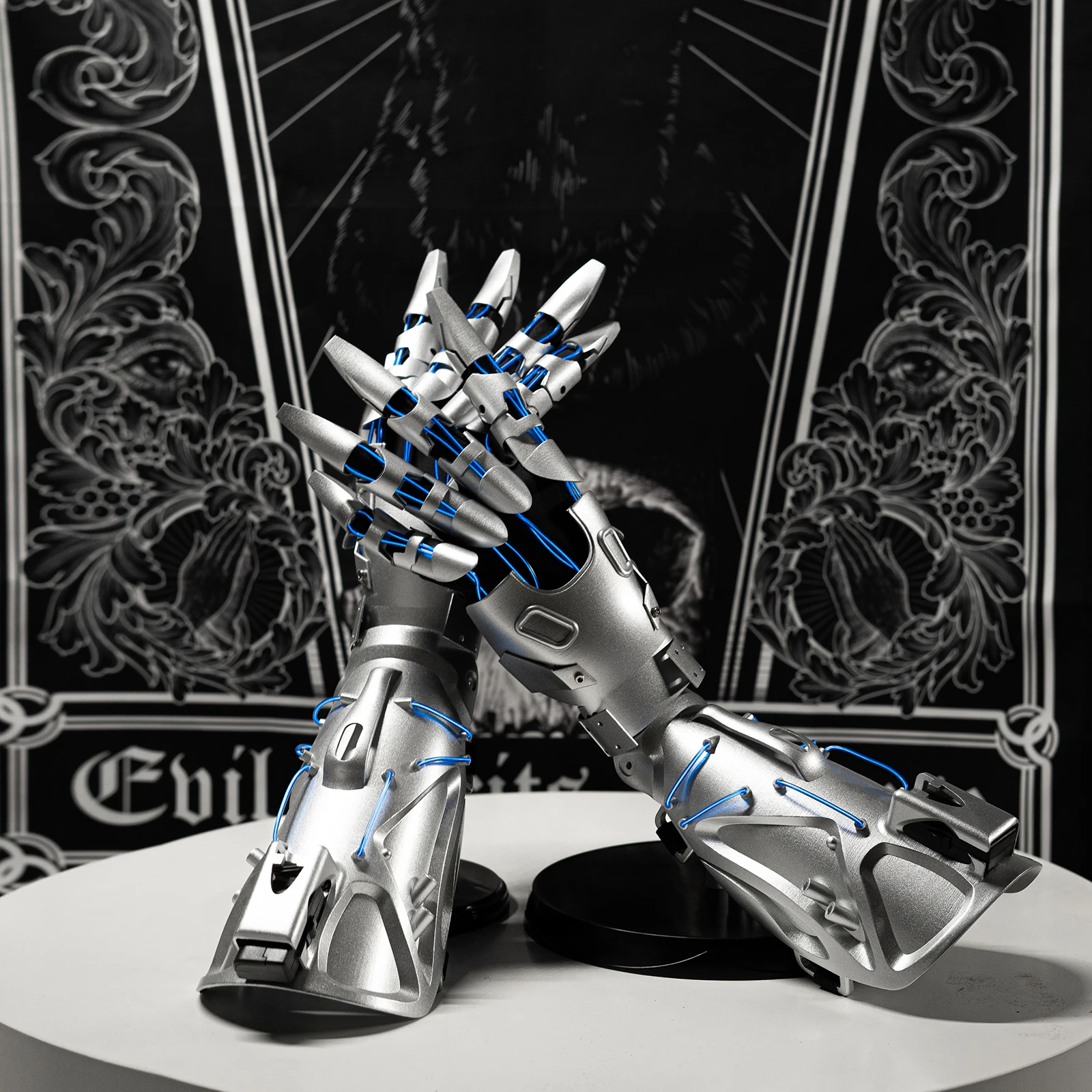 Mechanical luminous knight hand armor men's and women's gloves movable function wind tide game single item