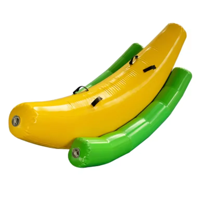 Altalena gonfiabile a Banana da 2m che gioca in spiaggia Surf equitazione giochi d'acqua giochi estivi divertenti