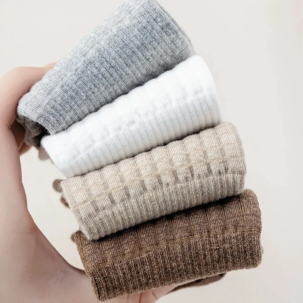 1 Pair Mid Crew Five Finger Socks Solid Color Breathable Toe Socks Odor Control Thermal Athletic Socks for Men and Women