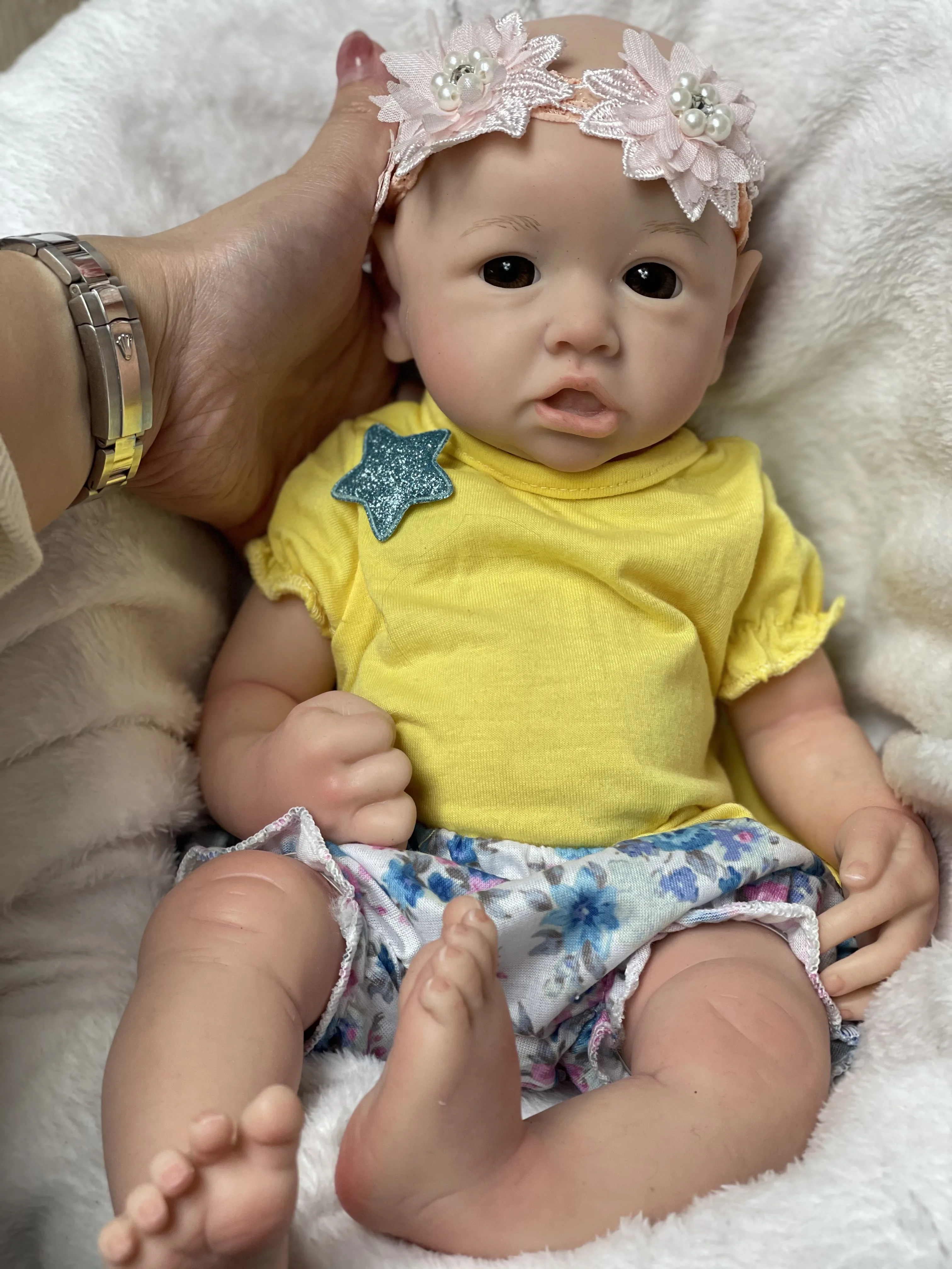 16 Inch Saskia Handmade Lifelike Bebe Painted Silicone Bebe Doll Newborn Baby Doll Boneca Reborn Corpo De Silicone