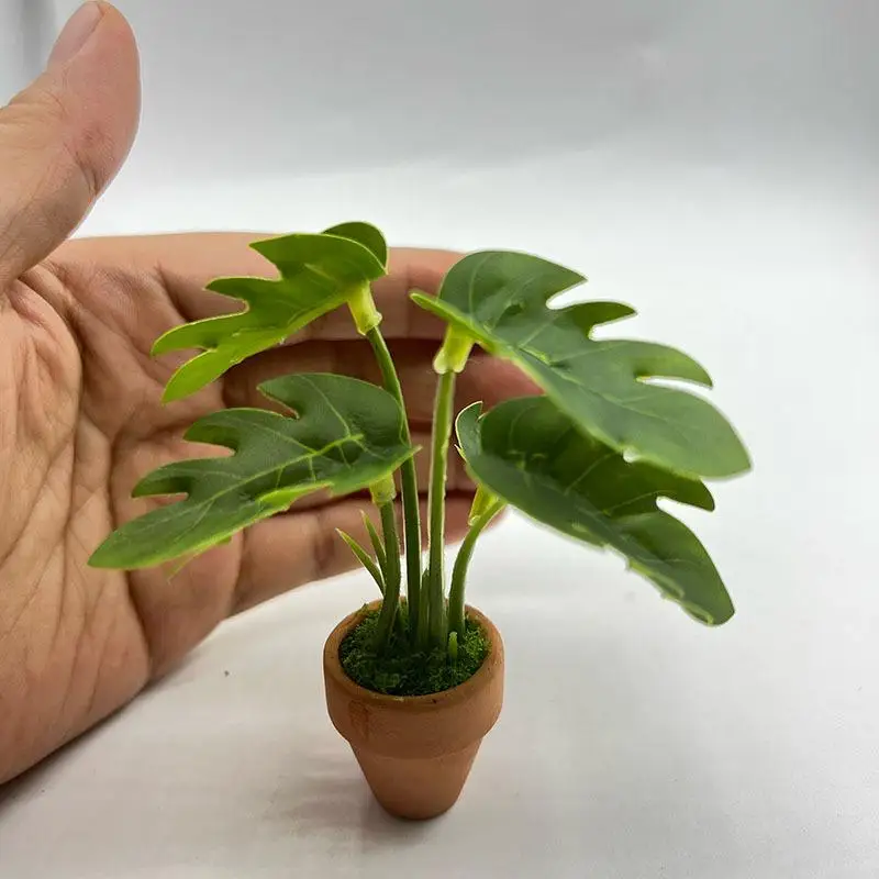 1Pcs Miniature Scandinavian Style Decoration Dollhouse Green Plants Mini Taro Turtle Back Green Potted Plants Props Model