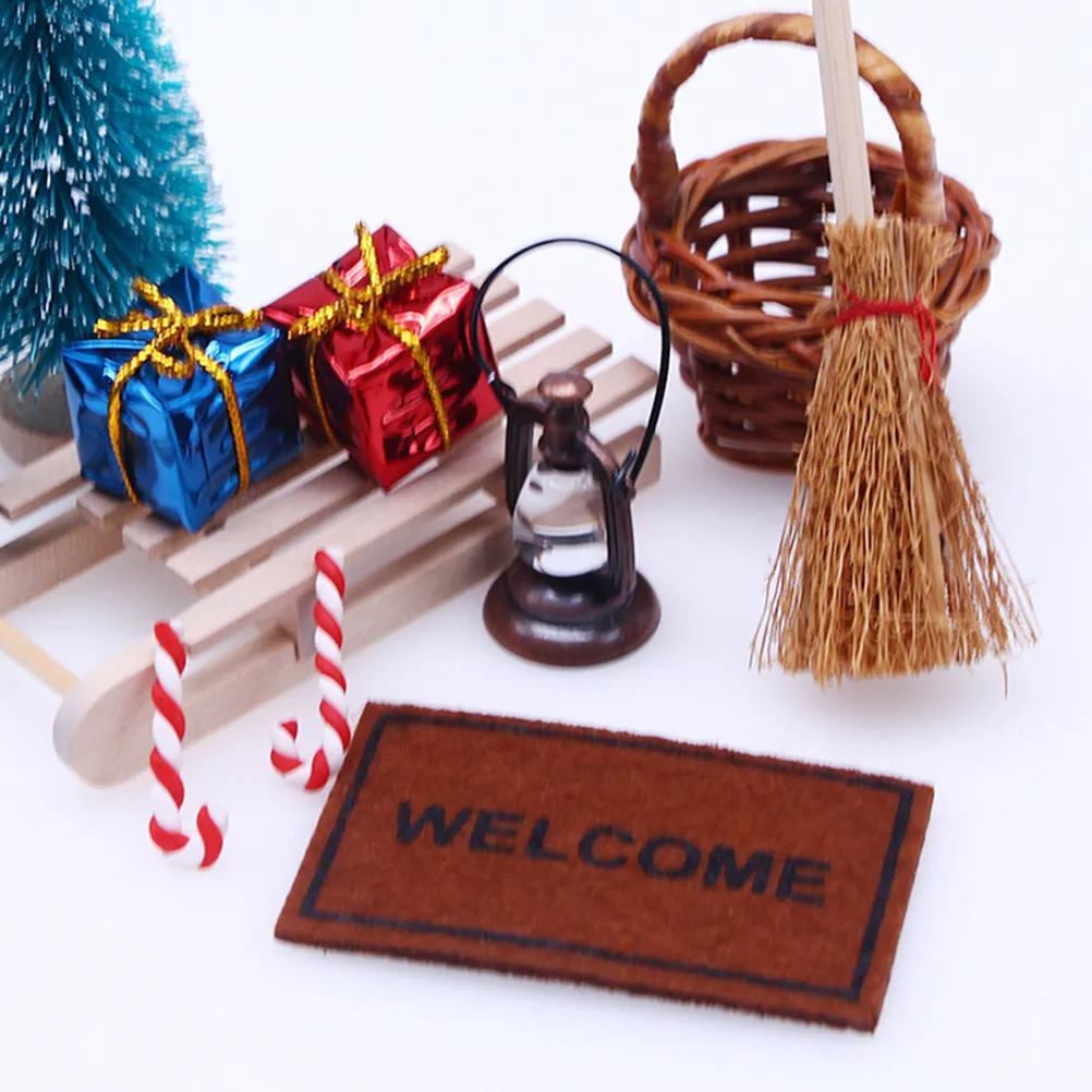 8Pcs Miniature Nonwoven Rug Durable Mini Carpet Small House Ornament Pretend Play Educational Micro Landscape Adornments