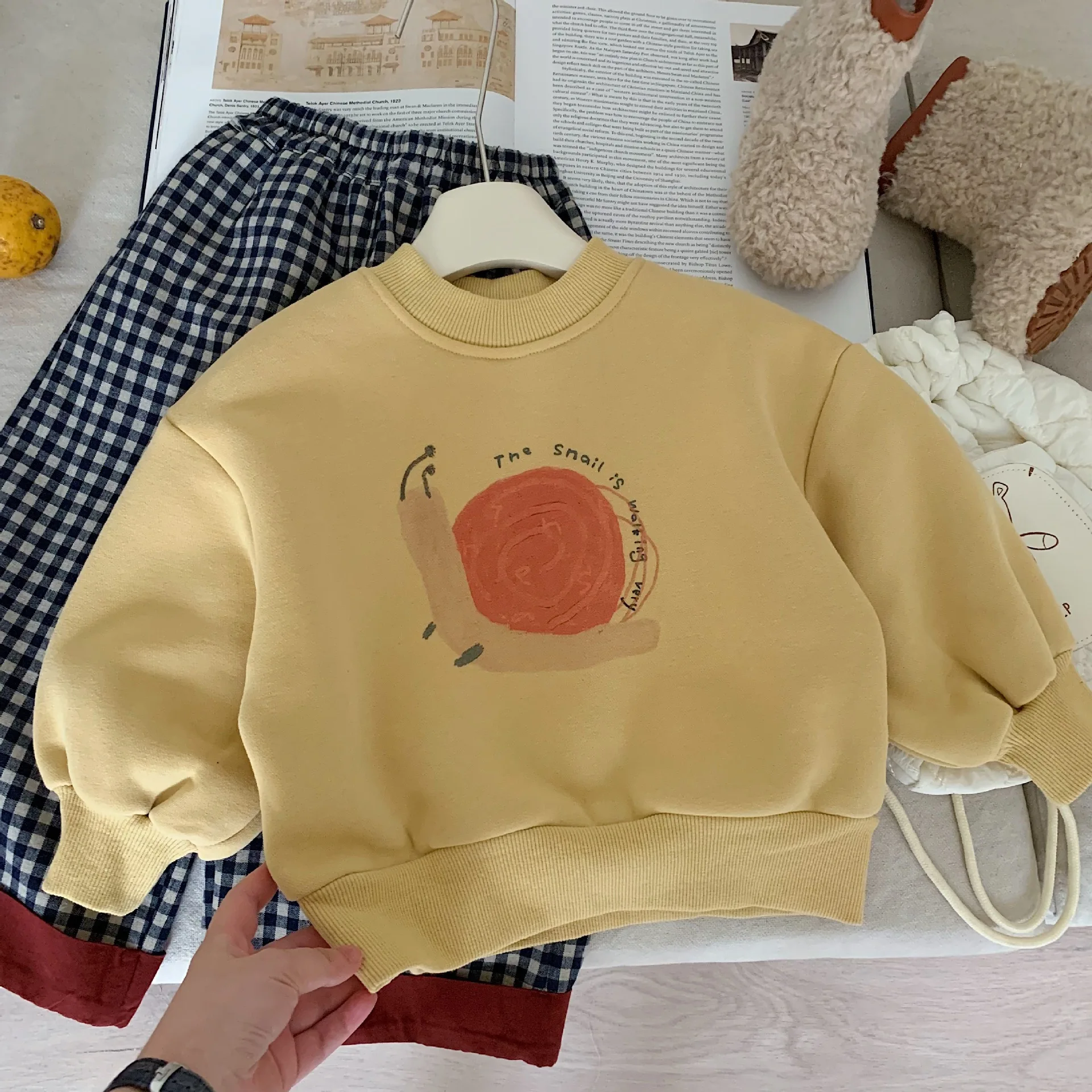 

UNITIM Toddler Girls Sweatshirt Thicken Warm Snail Printed Kids Baby Girls Pullovers Casual Infant Girls Winter Sweatshirt