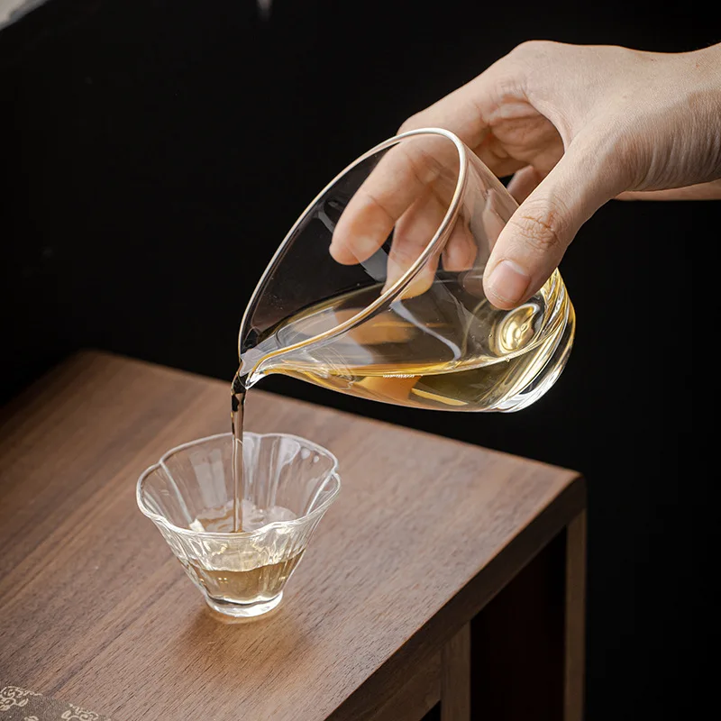 Unlimited Water Drop Fair Cup Handmade Heat-resistant Glass Uniform Cup Kung Fu Tea Sea Thickened Male Cup Gong Dao Bei